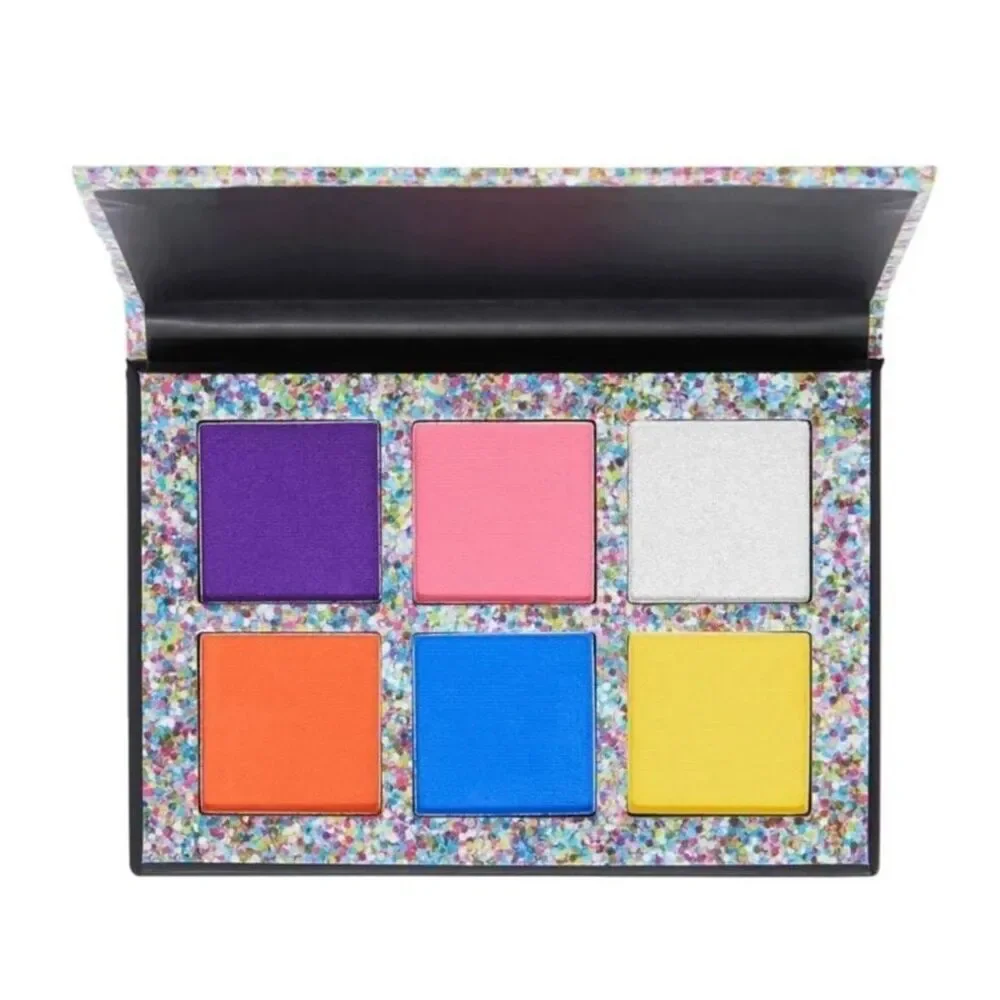 MAKEUP REVOLUTION - NWT - Power Shadow Palette in 